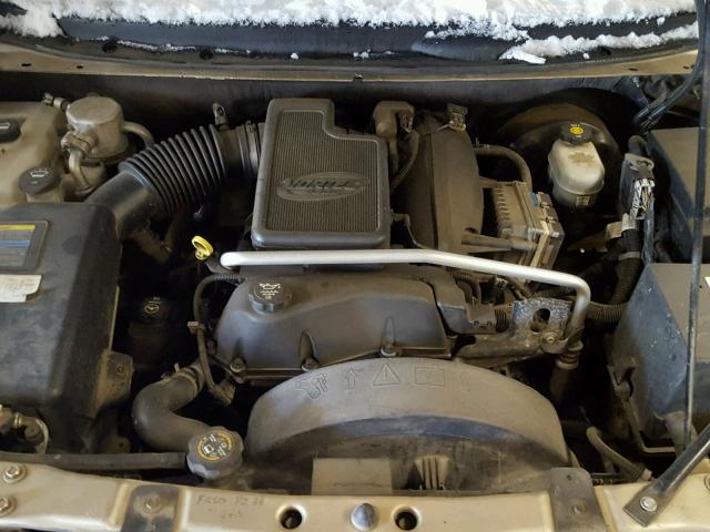 1GNDT13S042205654 - 2004 CHEVROLET TRAILBLAZE TAN photo 7