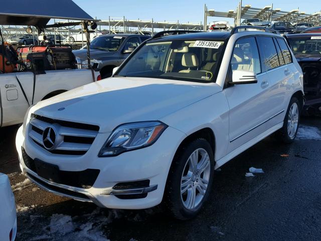 WDCGG8JB2DG143158 - 2013 MERCEDES-BENZ GLK 350 4M WHITE photo 2