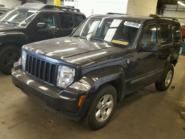 1J4PN2GK4BW596565 - 2011 JEEP LIBERTY SP GRAY photo 2