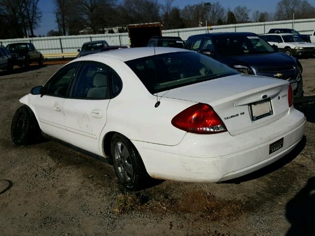 1FAFP53U15A289057 - 2005 FORD TAURUS SE WHITE photo 3