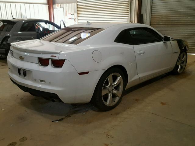 2G1FC1E35C9159044 - 2012 CHEVROLET CAMARO LT WHITE photo 4