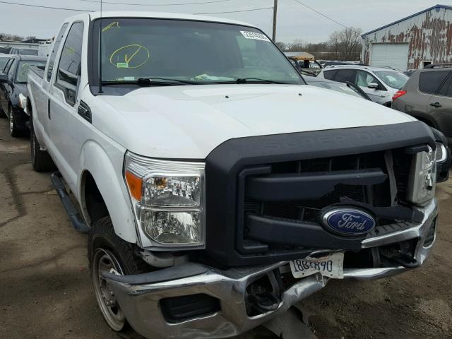 1FT7X2B62BEB23831 - 2011 FORD F250 SUPER WHITE photo 1