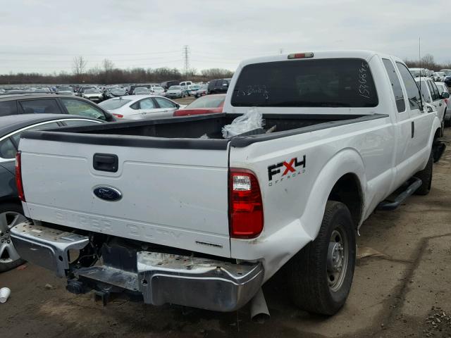 1FT7X2B62BEB23831 - 2011 FORD F250 SUPER WHITE photo 4