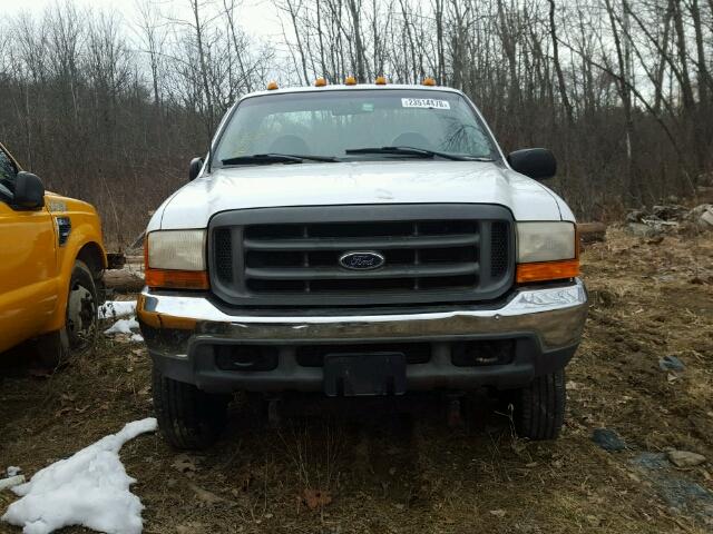 1FTNF21L81EB08184 - 2001 FORD F250 SUPER WHITE photo 9