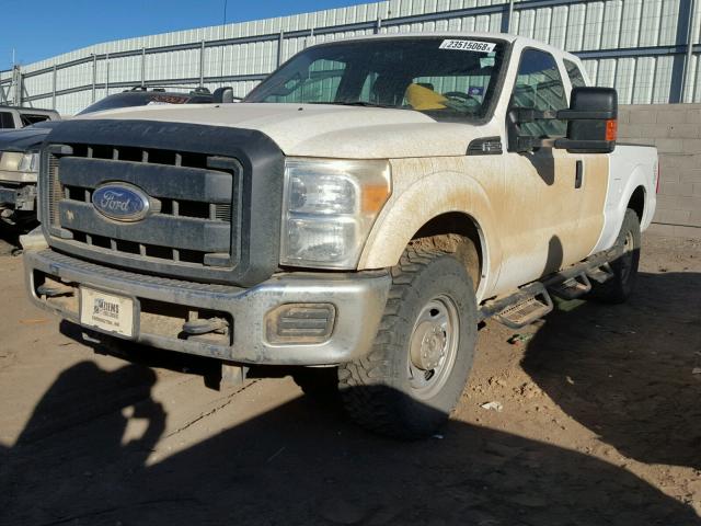 1FT7X2B6XFEB54363 - 2015 FORD F250 SUPER WHITE photo 2