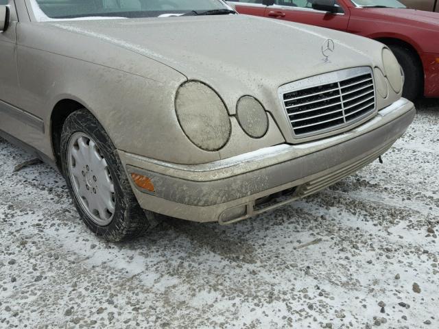 WDBJF55F0TJ002485 - 1996 MERCEDES-BENZ E 320 GOLD photo 9