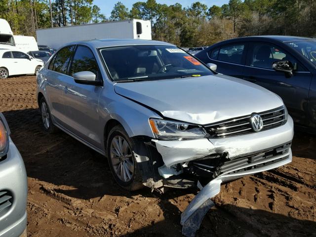 3VWD17AJ9FM242612 - 2015 VOLKSWAGEN JETTA SE SILVER photo 1