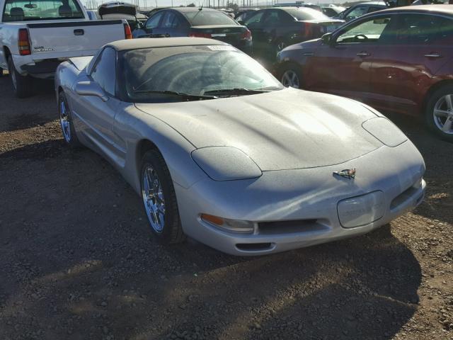 1G1YY22GXW5112813 - 1998 CHEVROLET CORVETTE SILVER photo 1