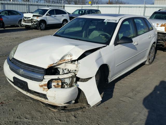 1G1ZU648X4F210132 - 2004 CHEVROLET MALIBU MAX WHITE photo 2