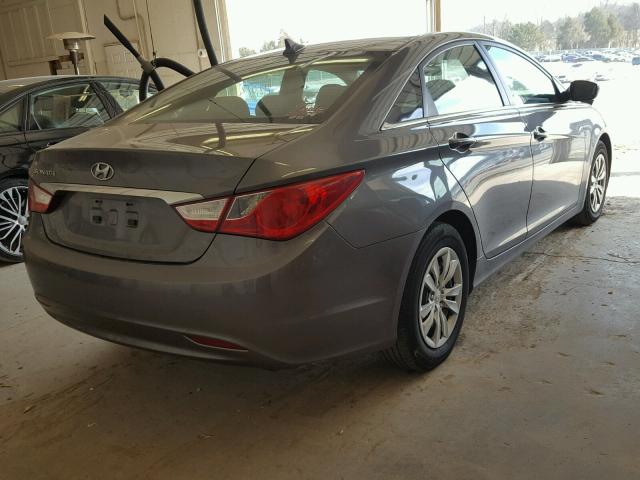 5NPEB4AC8BH094277 - 2011 HYUNDAI SONATA GLS SILVER photo 4