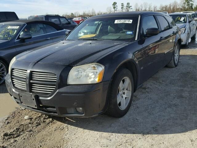 2D4FV48V65H669575 - 2005 DODGE MAGNUM SXT BLACK photo 2