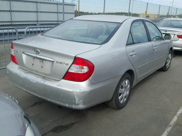 4T1BE32K94U862802 - 2004 TOYOTA CAMRY LE SILVER photo 4