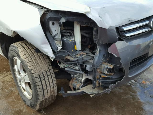 KNDJF724X77398959 - 2007 KIA SPORTAGE L SILVER photo 9