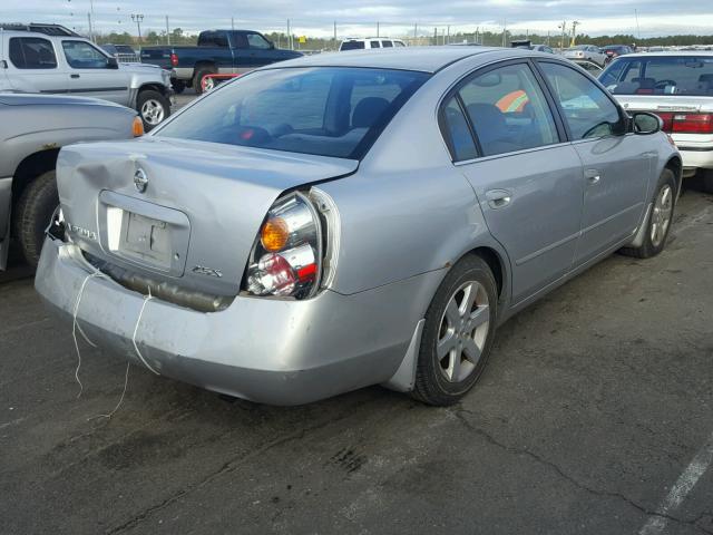 1N4AL11D22C717834 - 2002 NISSAN ALTIMA BAS SILVER photo 4