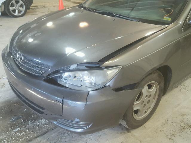 4T1BE32K62U520849 - 2002 TOYOTA CAMRY LE GRAY photo 9