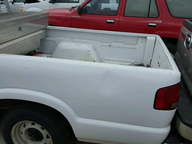 1GCCS14W9Y8192222 - 2000 CHEVROLET S TRUCK S1 WHITE photo 6