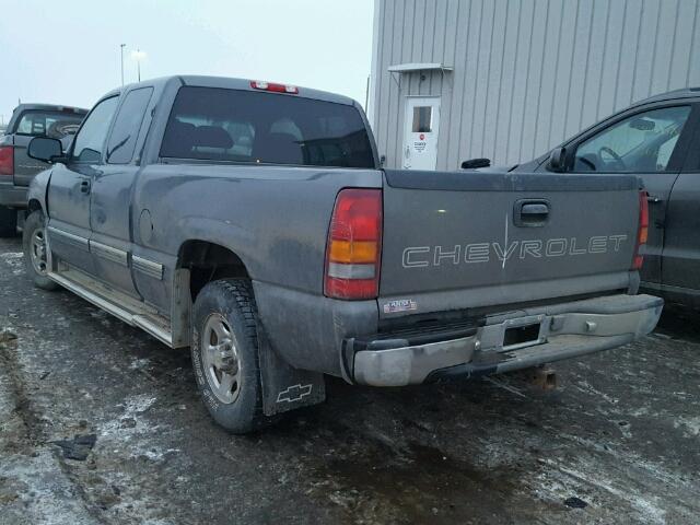 2GCEC19V0X1173999 - 1999 CHEVROLET SILVERADO GRAY photo 3