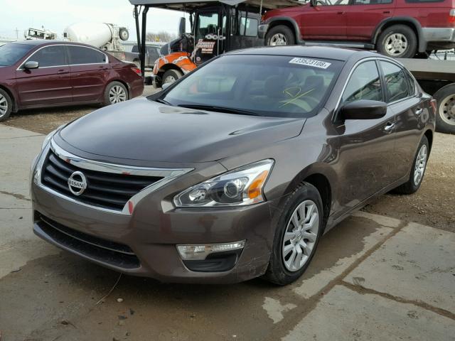 1N4AL3AP4DC918711 - 2013 NISSAN ALTIMA 2.5 BROWN photo 2