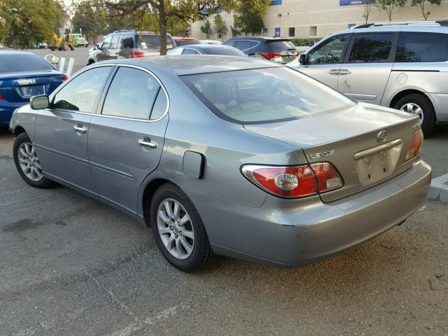 JTHBF30G020071853 - 2002 LEXUS ES 300 BLUE photo 3