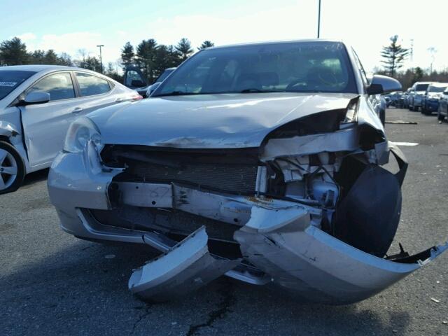 1G1ZT58N68F106076 - 2008 CHEVROLET MALIBU LT SILVER photo 9