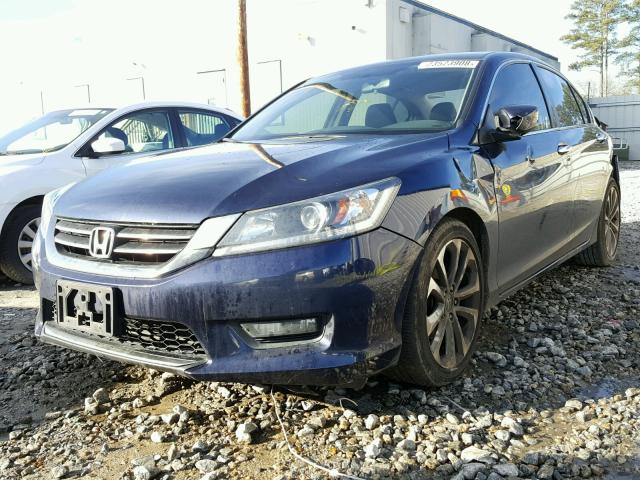 1HGCR2F54FA040670 - 2015 HONDA ACCORD SPO BLUE photo 2