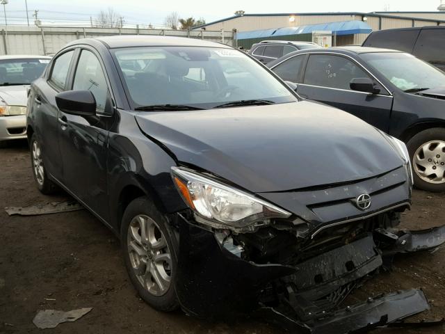 3MYDLBZV6GY141207 - 2016 TOYOTA SCION IA BLACK photo 1