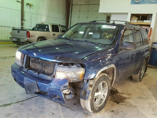 1GNDT13S662133958 - 2006 CHEVROLET TRAILBLAZE BLUE photo 2