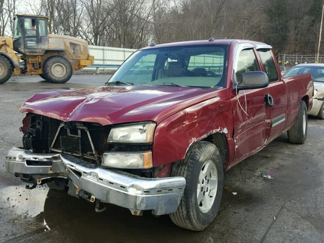 1GCEC19Z45Z233063 - 2005 CHEVROLET SILVERADO MAROON photo 2