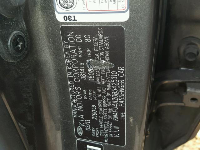 KNAFU4A20B5425310 - 2011 KIA FORTE EX GRAY photo 10