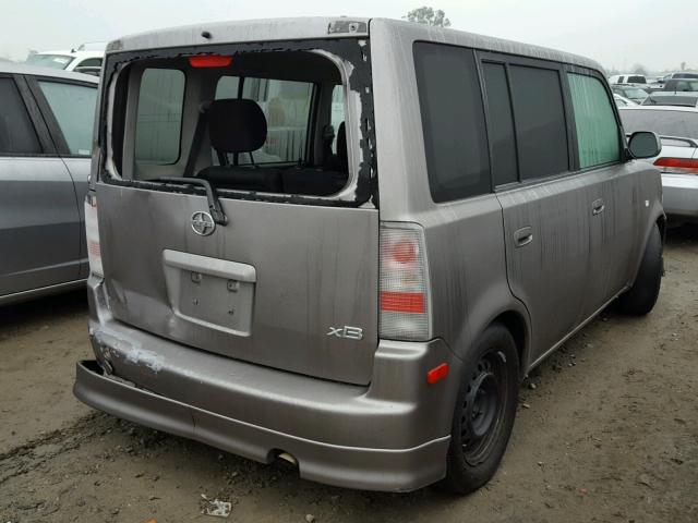 JTLKT334764062906 - 2006 TOYOTA SCION XB GRAY photo 4