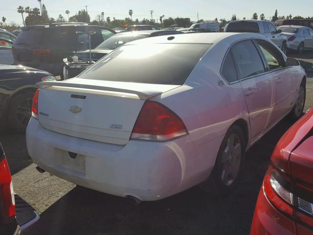 2G1WD58CX69245597 - 2006 CHEVROLET IMPALA SUP WHITE photo 4