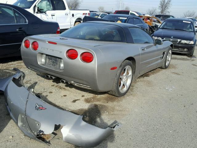 1G1YY22G925128267 - 2002 CHEVROLET CORVETTE TAN photo 4