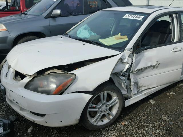 JA3AJ66F64U031041 - 2004 MITSUBISHI LANCER RAL WHITE photo 9