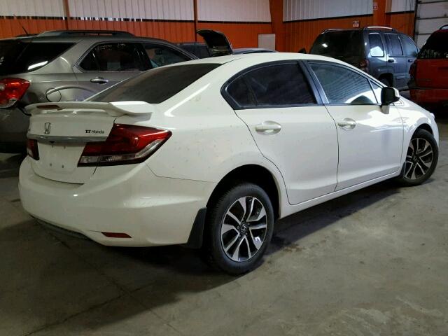 2HGFB2E5XDH031926 - 2013 HONDA CIVIC LX WHITE photo 4