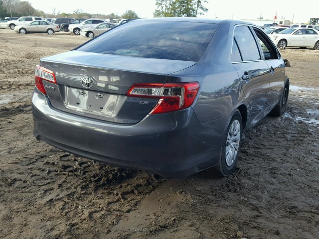 4T1BF1FK1EU433036 - 2014 TOYOTA CAMRY L GRAY photo 4