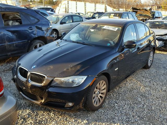 WBAPH73589A174314 - 2009 BMW 328 I BLACK photo 2