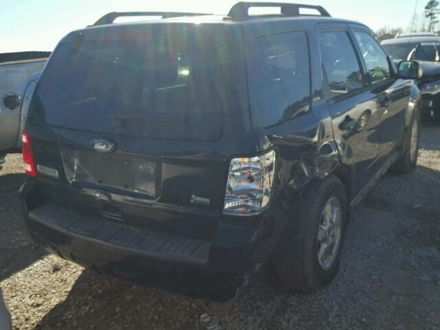 1FMCU0DG5AKC43569 - 2010 FORD ESCAPE XLT BLACK photo 4