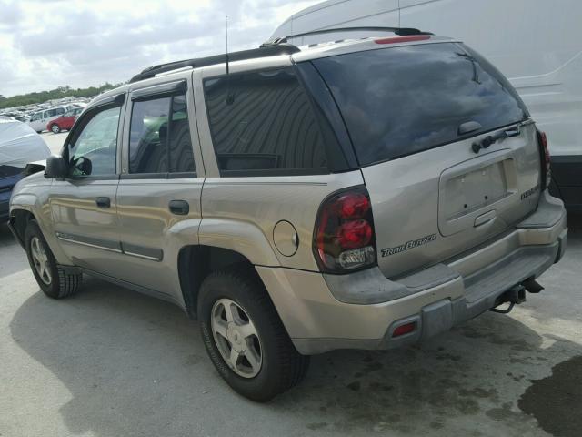 1GNDT13S122155439 - 2002 CHEVROLET TRAILBLAZE GRAY photo 3