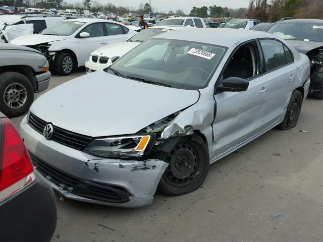 3VW2K7AJ3CM397737 - 2012 VOLKSWAGEN JETTA BASE SILVER photo 2