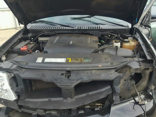 5LMFU27R93LJ14217 - 2003 LINCOLN NAVIGATOR შავი ფოტო 7