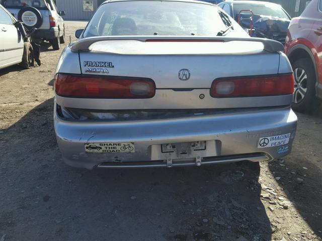 JH4DC43581S000565 - 2001 ACURA INTEGRA LS SILVER photo 9