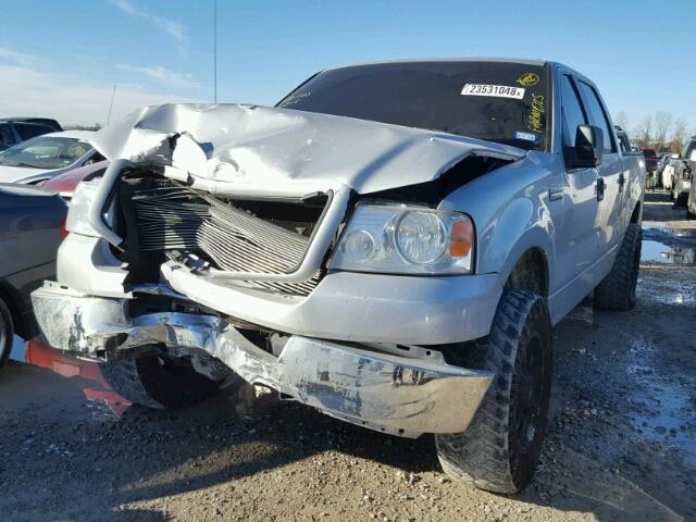 1FTRW12W66KC53219 - 2006 FORD F150 SUPER SILVER photo 2