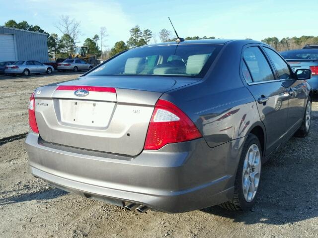 3FAHP0HAXBR255291 - 2011 FORD FUSION SE GRAY photo 4