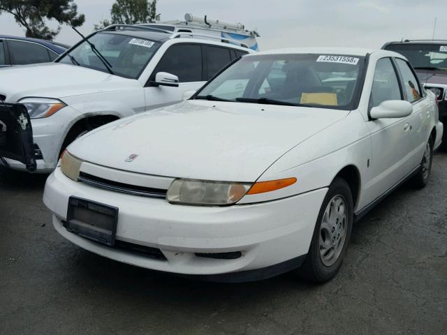 1G8JU54F02Y589926 - 2002 SATURN L200 WHITE photo 2