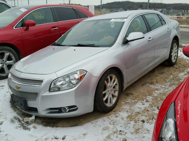 1G1ZK57B89F214095 - 2009 CHEVROLET MALIBU LTZ SILVER photo 2