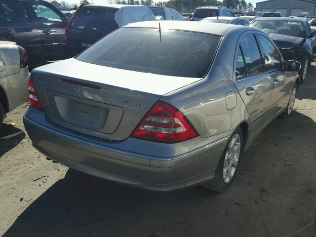 WDBRF92H76F812428 - 2006 MERCEDES-BENZ C GENERATI GRAY photo 4