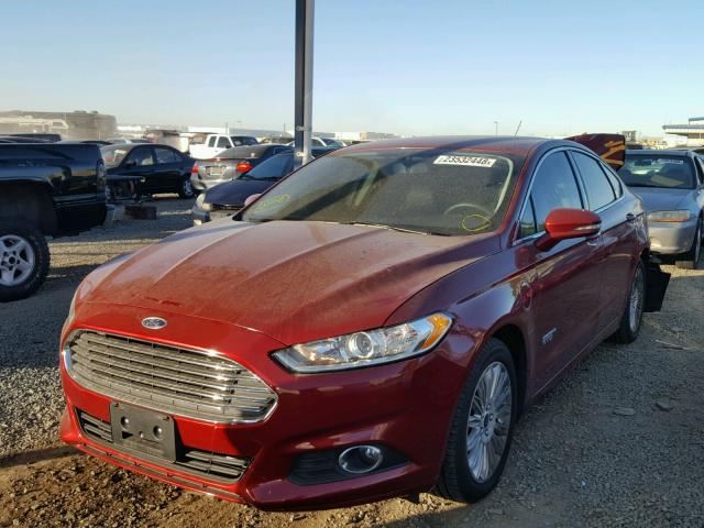 3FA6P0PU9GR320819 - 2016 FORD FUSION SE RED photo 2