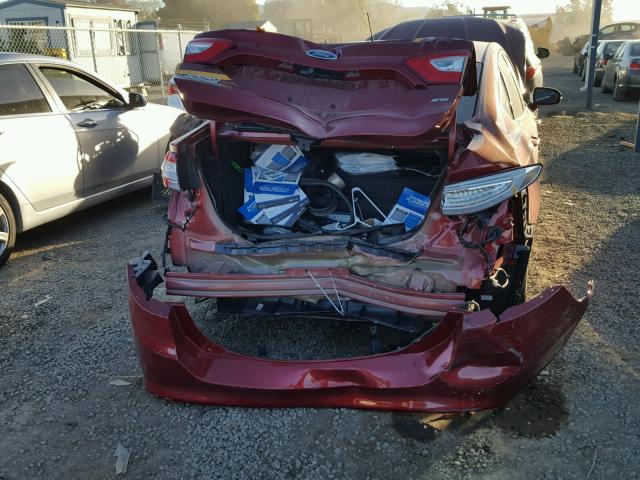 3FA6P0PU9GR320819 - 2016 FORD FUSION SE RED photo 9