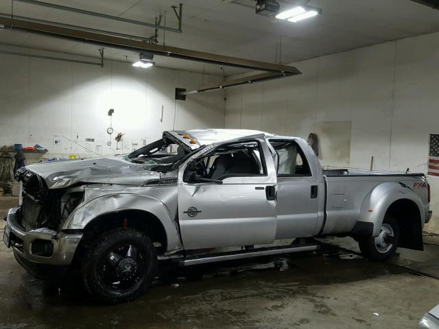 1FT8W3DT7FEA73966 - 2015 FORD F350 SUPER SILVER photo 2