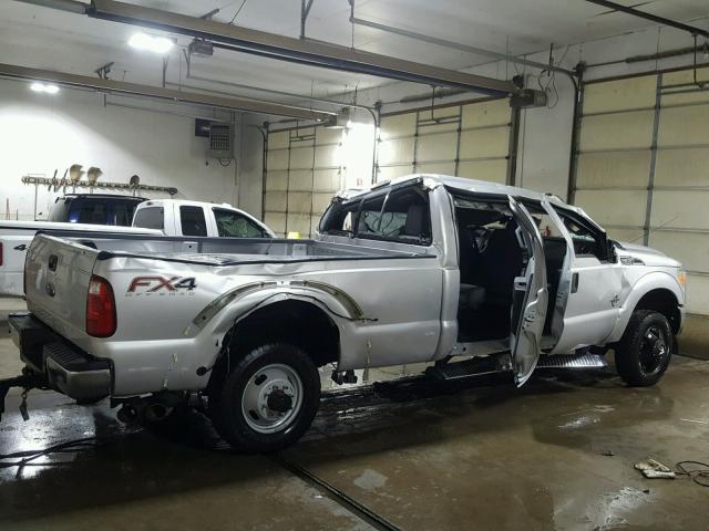 1FT8W3DT7FEA73966 - 2015 FORD F350 SUPER SILVER photo 4